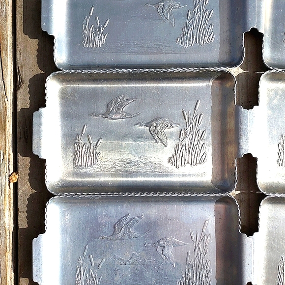 9 - Hors d’oeuvres little trays - stamped aluminum - bird - Picture 1 of 6
